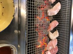 -马路牙子烧烤音乐酒馆(望京店)