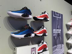 -JORDAN(东方广场店)