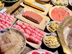 -小龙坎火锅(湖滨银泰in77店)