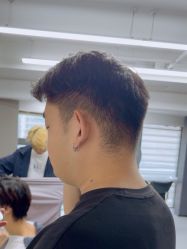 -宫铭烫发染发接发店