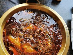 -小天鹅火锅·一线江景洪鼎旗舰店(洪崖洞店)
