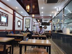 大堂-门框胡同百年卤煮(新街口店)