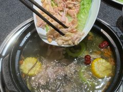 -野迹·石橄榄鸡·烧烤(新洲店)