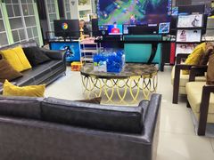 -栈逗电竞馆·胶囊房(萧山旺角城店)