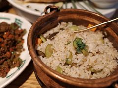 -一坐一忘云南菜(嘉里中心店)