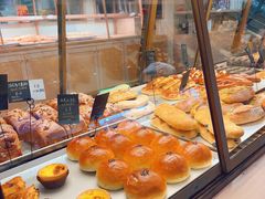 -Dough&Joe团憩(瑞虹天地月亮湾店)