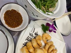 -日月昇渔家菜·海肠捞饭·大连海鲜(星海公园店)