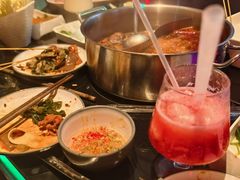 -唯爱KTV聚会餐厅(仙林东城汇店)