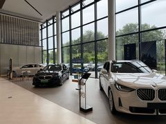 -北京京宝行宝马4S店(闵庄路店)