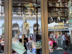 -Cafe Sacher(WIEN)