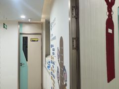 -维乐口腔(格林门诊长宁店)