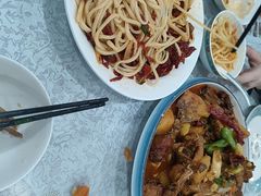 -汗腾格里·风味餐厅(新疆驻京办店)