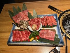 -炼火烤肉店