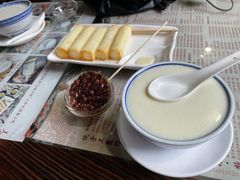 热姜撞奶-周大娘牛乳(旧寨古村总店)