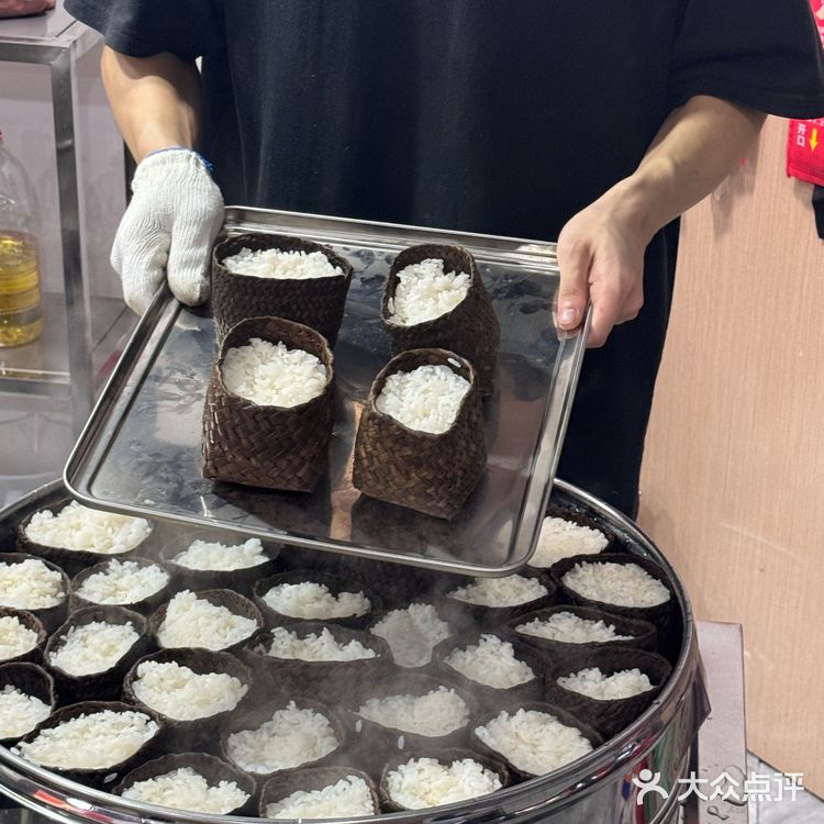 余杭新开的❗️❗️❗️干蒸菜好吃晕了。。。