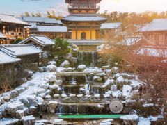 -茅山东方盐湖城景区