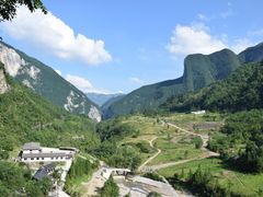 -鹿院坪生态旅游景区
