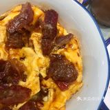 叉烧瘦瘦的没什么肥肉 「泥石流爆奶华」这个特别好吃