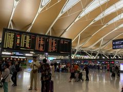 -上海浦东国际机场-T2航站楼