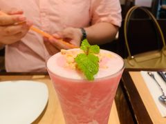 朵朵麦芽风味白桃冰沙-必胜客(瑞虹店)
