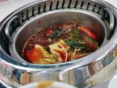 -龍歌自助小火锅(市南金茂湾店)
