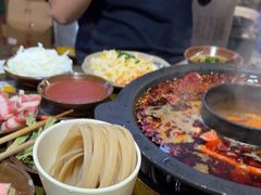 -黄潇洒老火锅(九眼桥宏济巷店)