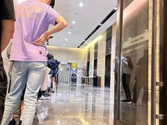 -HOU LIVE(下沙店)