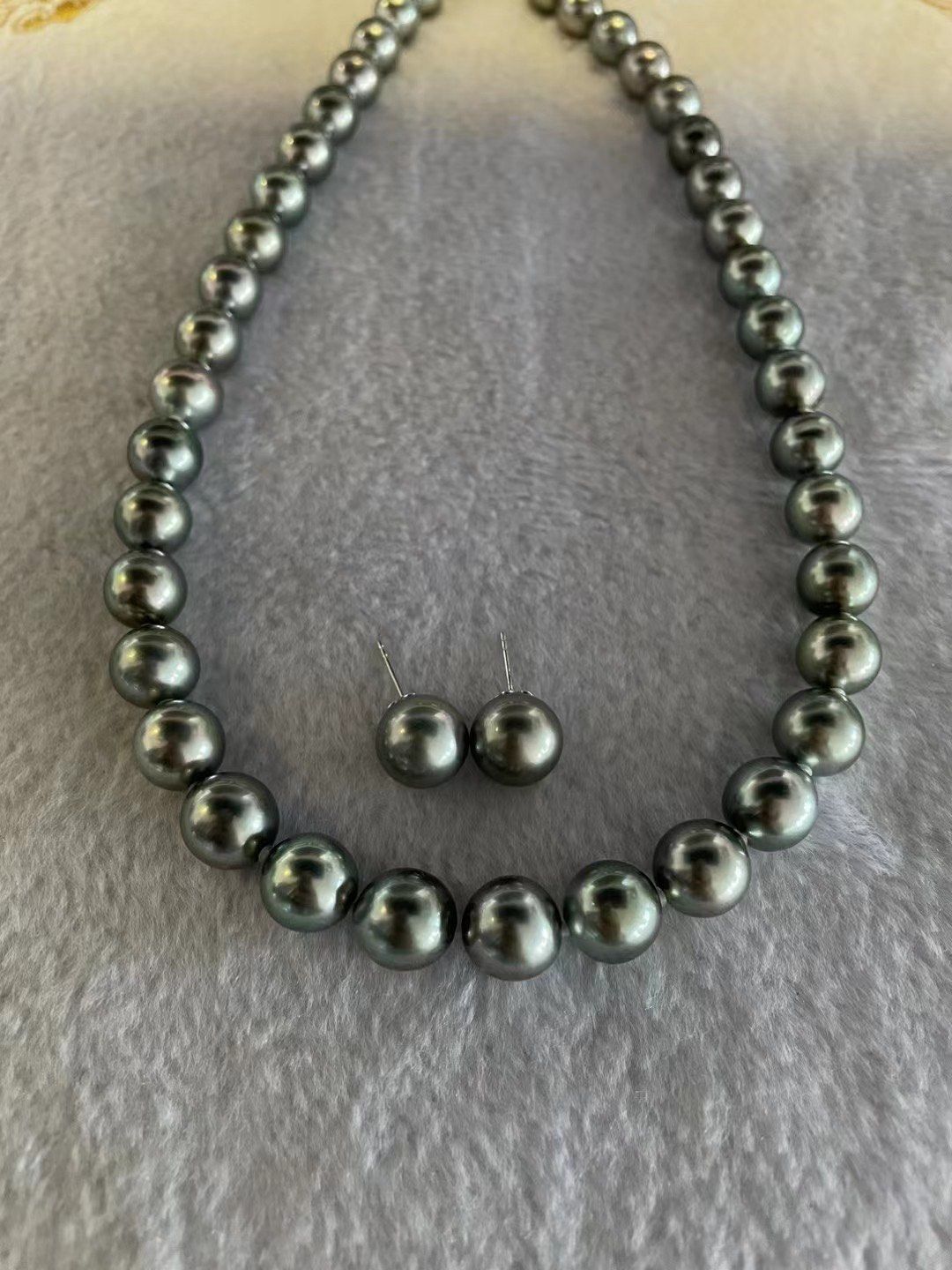 超级喜欢的铂金灰珍珠