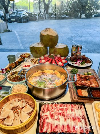 套餐。里的牛肉丸足足15颗，差点吃不完浪费了