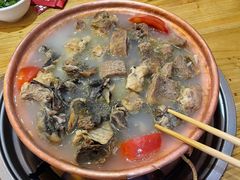 -阿婆情腊排骨火锅(金虹路店)