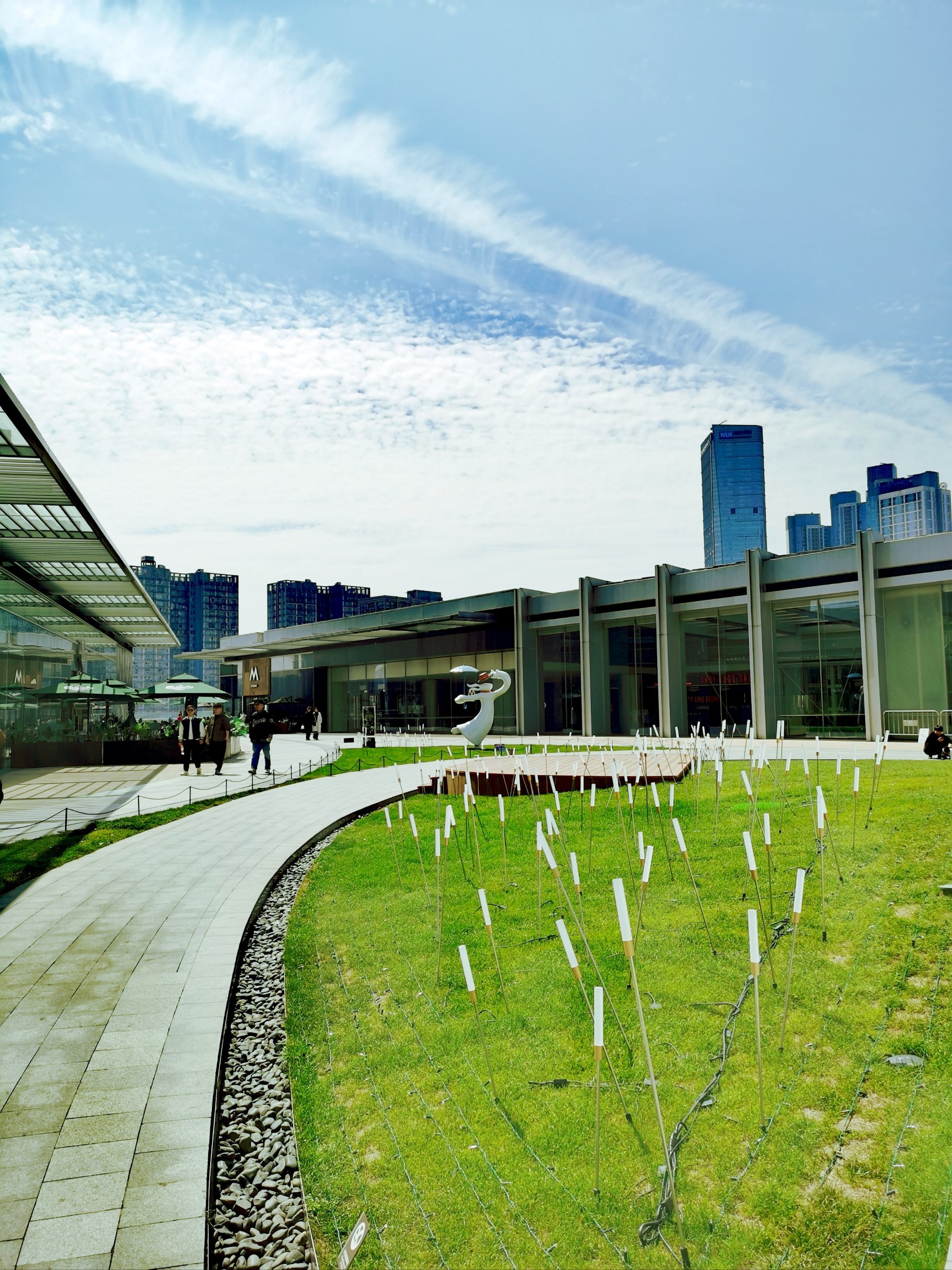 国金中心网红雕塑打卡