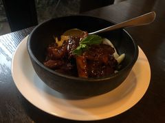石锅小牛肉焖烧牛筋-九里云松·天香餐厅