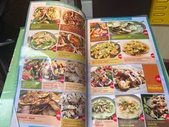 -大头虾越式风味餐厅(光明广场店)