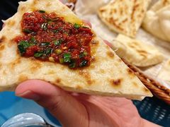 锡伯大饼-一个勺子新疆锡伯主题私房菜(红墙巷49号院店)