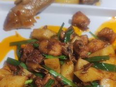 -隔壁老王·家常云南菜(花巷店)