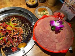 -城墙拐拐火锅(三峡广场黑金冠店)