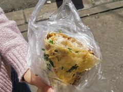 -正宗杂粮煎饼香软鸡蛋饼