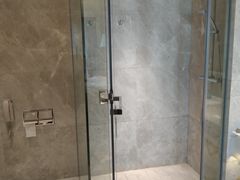 -珠海拱北口岸富华里中海雅高铂尔曼酒店