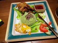 椰浆饭-马来西亚肉骨茶汤·招牌螃蟹·烧鸡·呷喱吧吧(海上世界店)