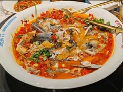 -坛宗剁椒鱼头(河西王府井店)