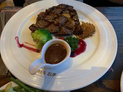 -西十二街牛排自助餐厅(大悦城店)