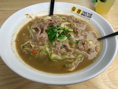 顺化牛肉汤檬粉-探越越南牛肉粉(江南西分店)