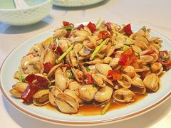 -嗨辣小聚·盘锦河蟹·海鲜烧烤龙虾(盘锦十年好店)