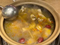 -邹开喜·炭炉鸡煲·海鲜火锅(虹口足球场店)