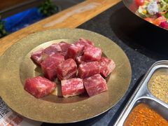 -韩烧牛中牛·甄选黑牛烤肉(黑金店)
