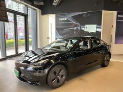 -TESLA 特斯拉(上海太古汇体验店)
