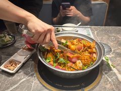 -禄婶鸡煲·打边炉