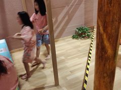 -丽池宫韩式汗蒸会馆(华灯坊店)