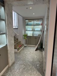 -咪咪专业脱毛连锁机构