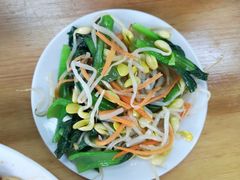 -马德元纯汤牛肉面(太奥广场店)